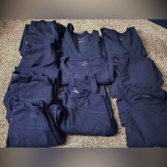 Jaanuu Navy Blue Scrub Sets - Picture 1 of 1